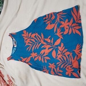 Old Navy sleeveless shirt